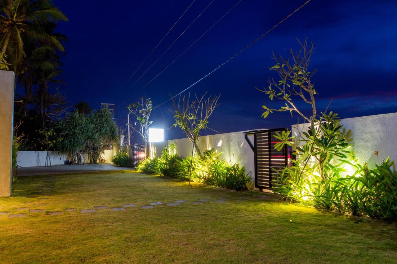 Lazy Koala (Adults Only) Hotel Hikkaduwa Exterior photo
